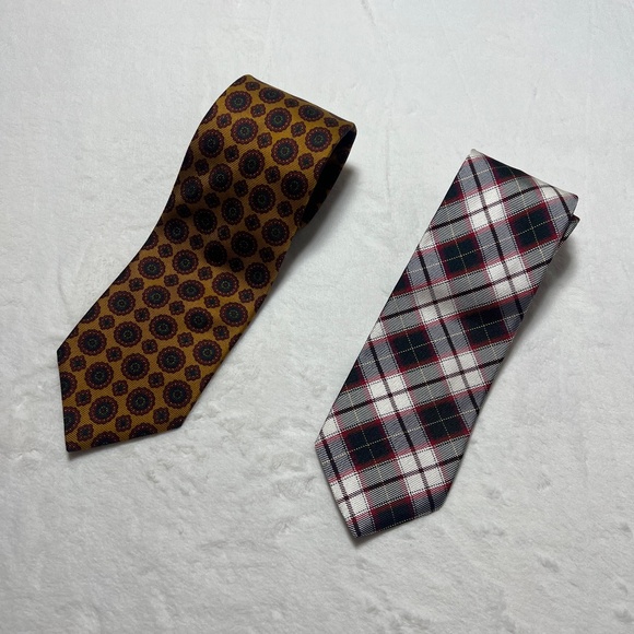 2 Brooks Brothers Mens tie - Picture 2 of 6